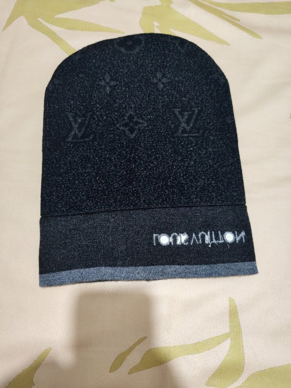 Louis Vuitton Black Monogram Knit Beanie - Picture 3 of 6